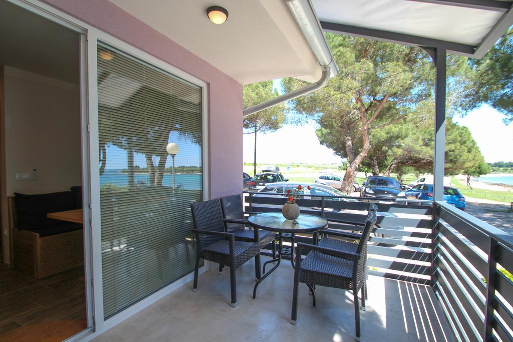 Apartments Erica Lux Novigrad  Екстер'єр фото